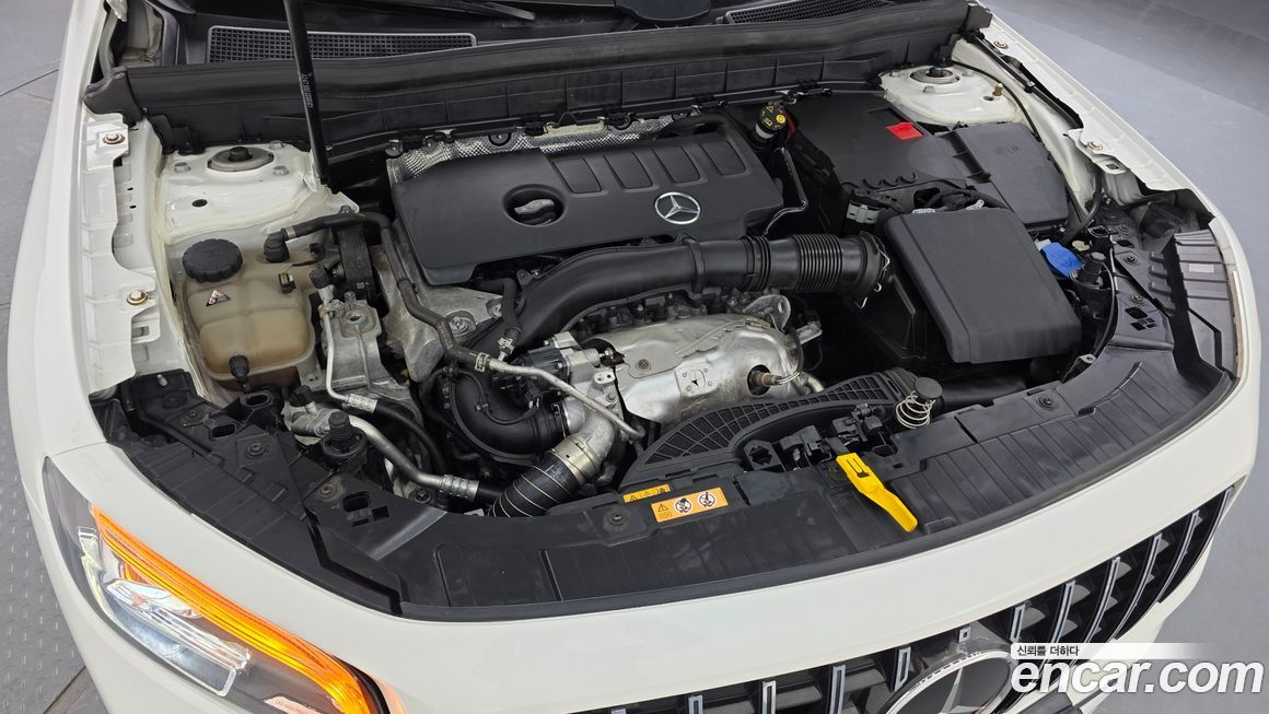Mercedes-Benz GLB-Class 2020