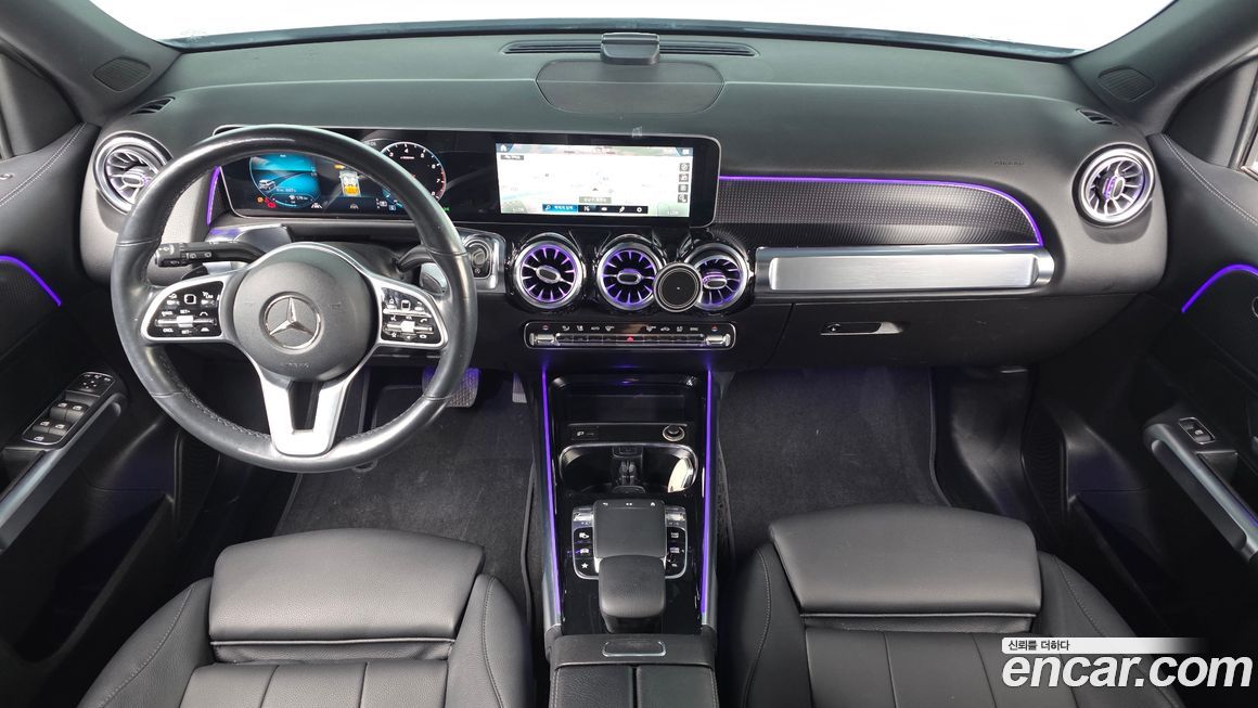 Mercedes-Benz GLB-Class 2020