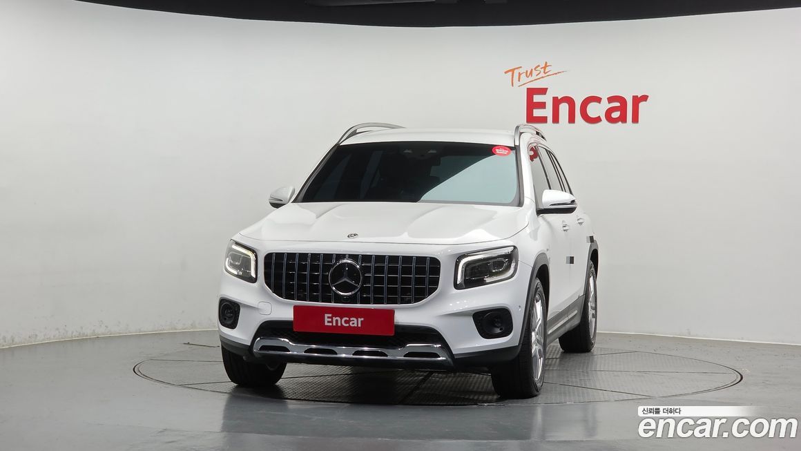 Mercedes-Benz GLB-Class 2020
