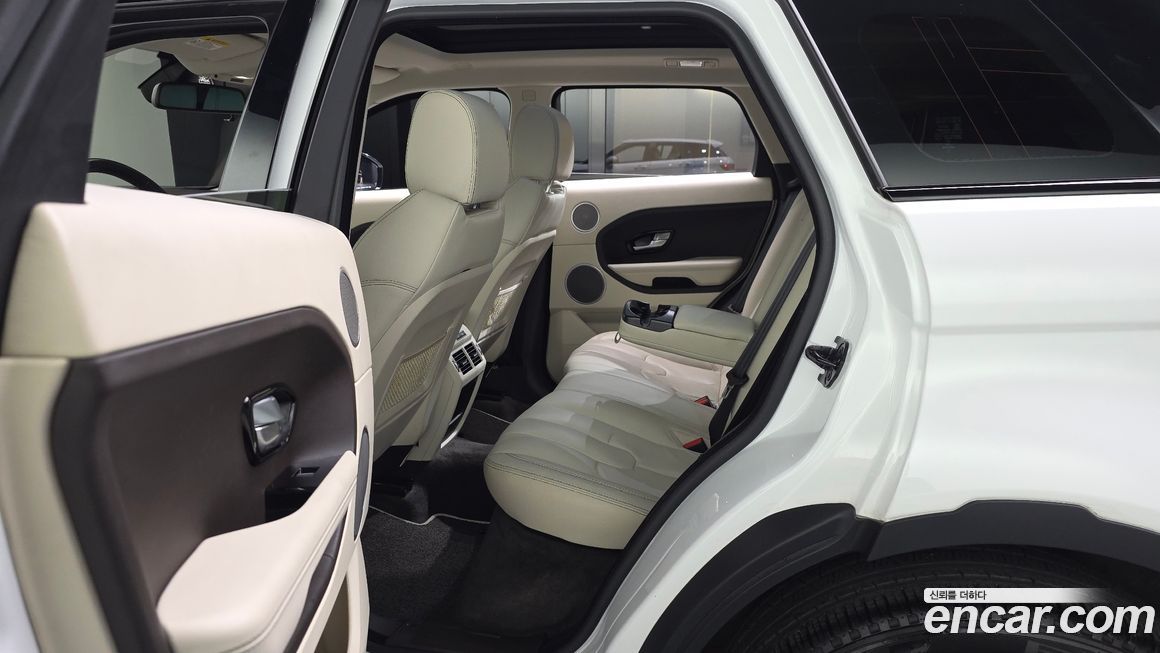 Land Rover Range Rover Evoque 2015