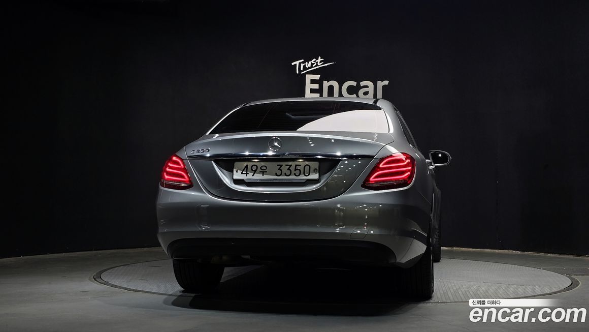 Mercedes-Benz C-Class 2015