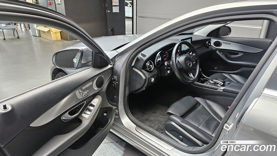 Mercedes-Benz C-Class 2015