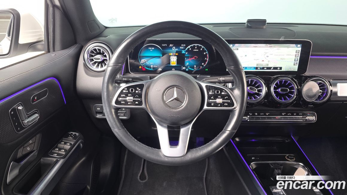 Mercedes-Benz GLB-Class 2020