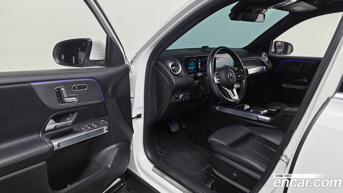 Mercedes-Benz GLB-Class 2020