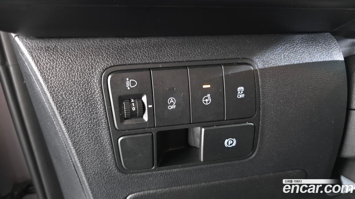 Hyundai Staria 2024
