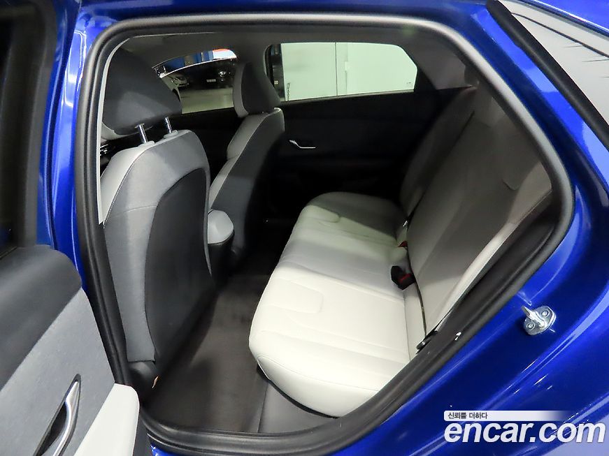 Hyundai AVANTE 2023