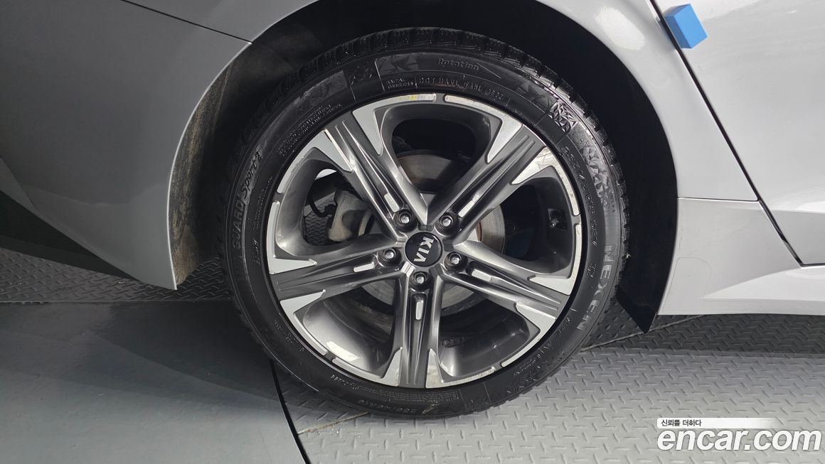 Kia K5 2021