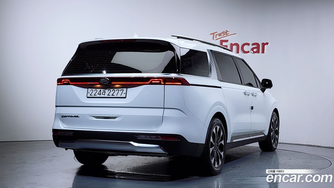 Kia Canival 2021