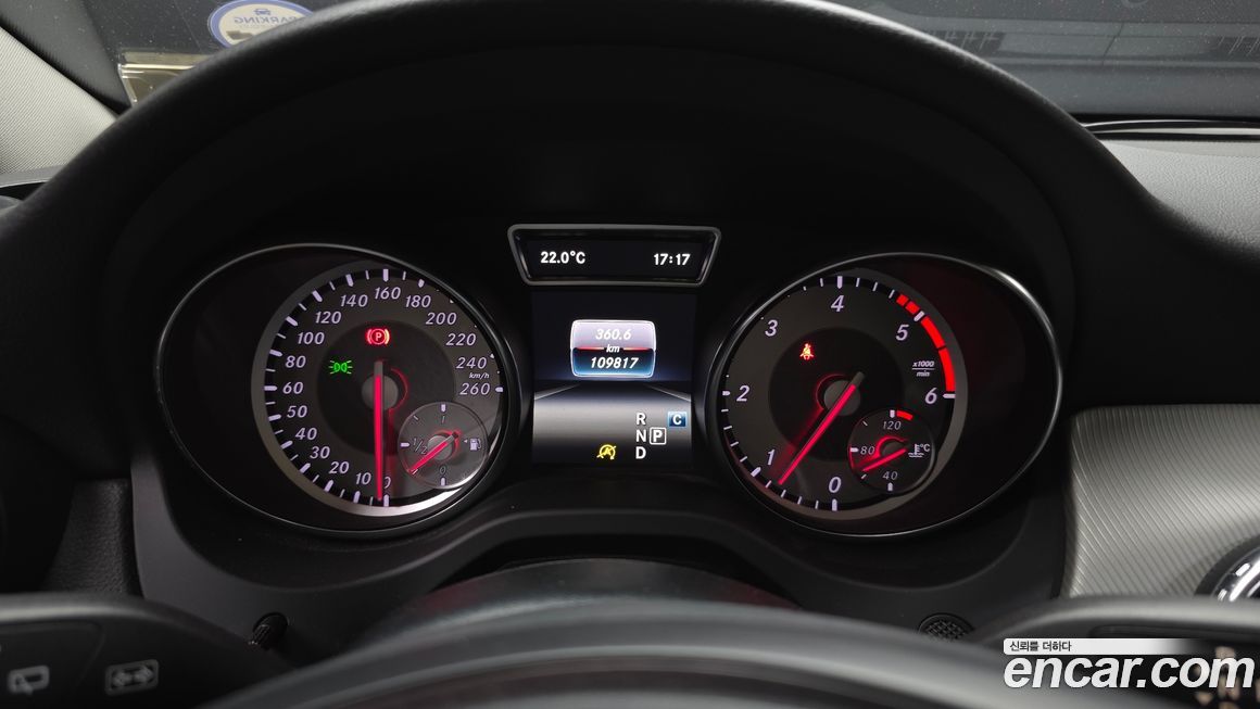 Mercedes-Benz GLA-Class 2017