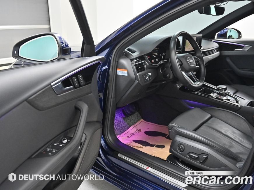 Audi A4 2023