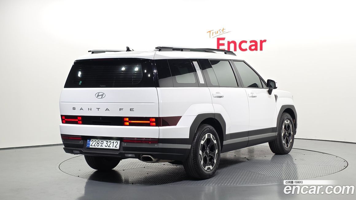 Hyundai Santafe 2024
