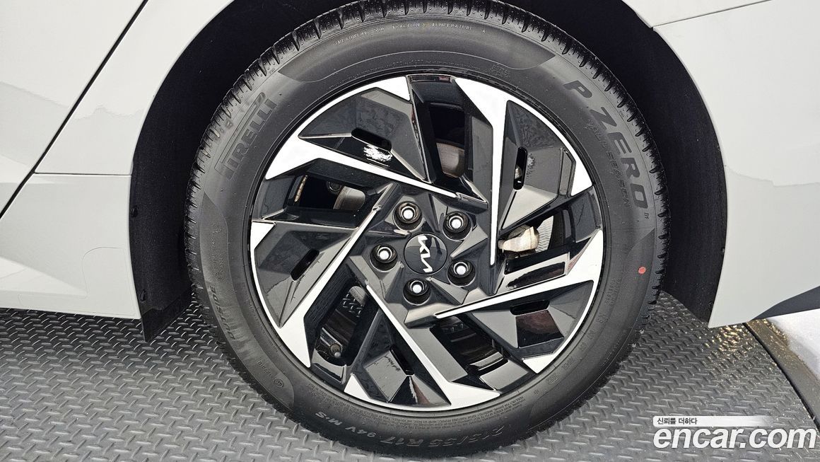Kia K5 2024