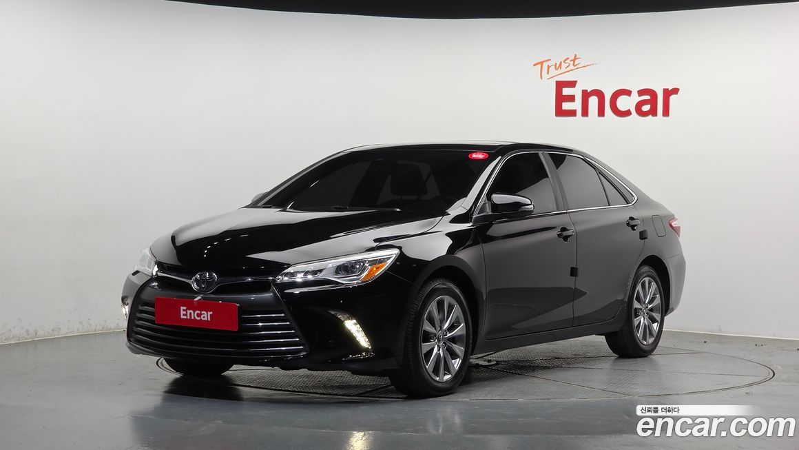 Toyota Camry 2016