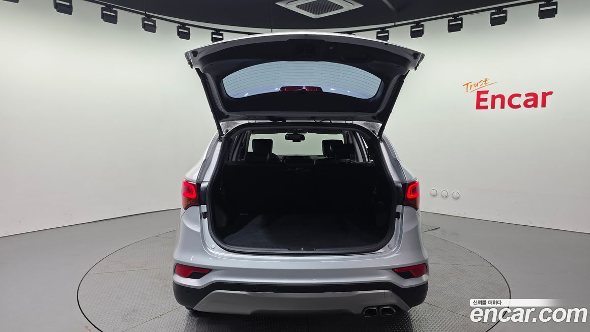 Hyundai Santafe 2016
