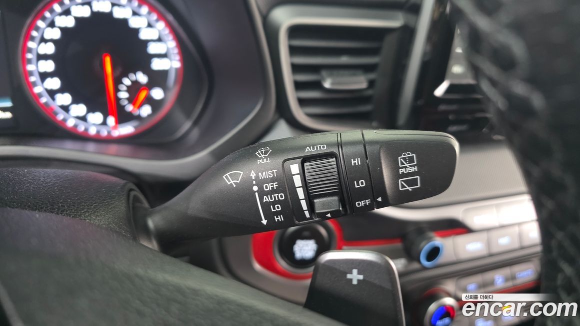 Hyundai Veloster 2019