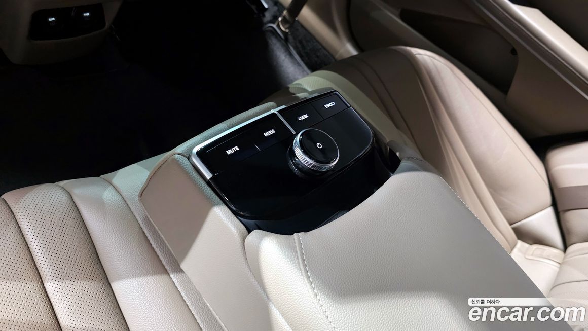 Kia K8 2023