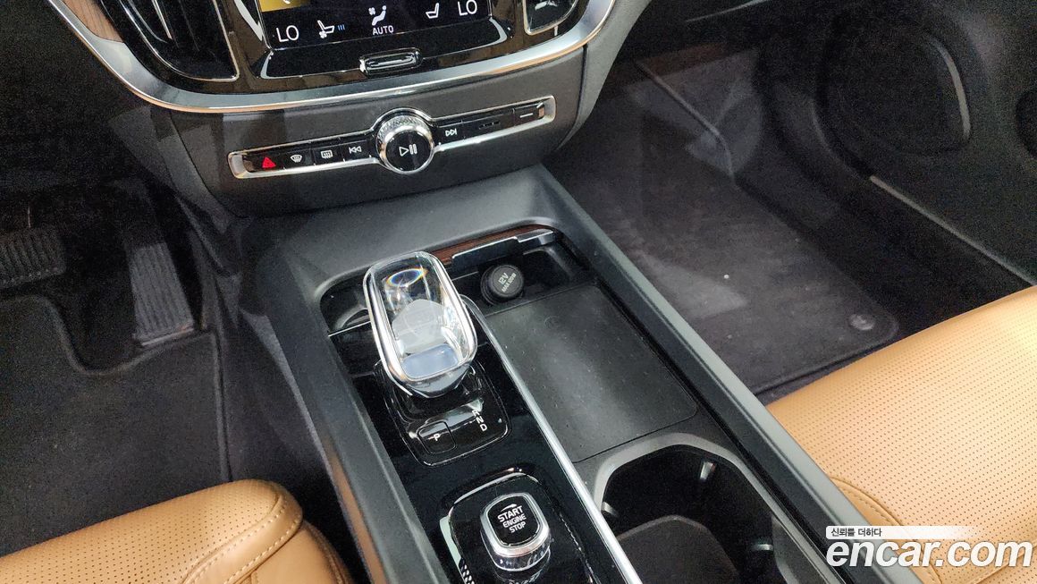 Volvo S60 2022
