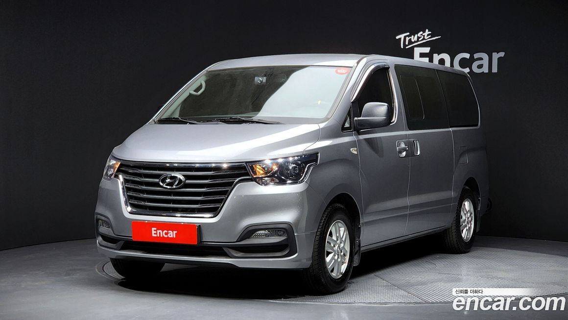Hyundai Starex 2019