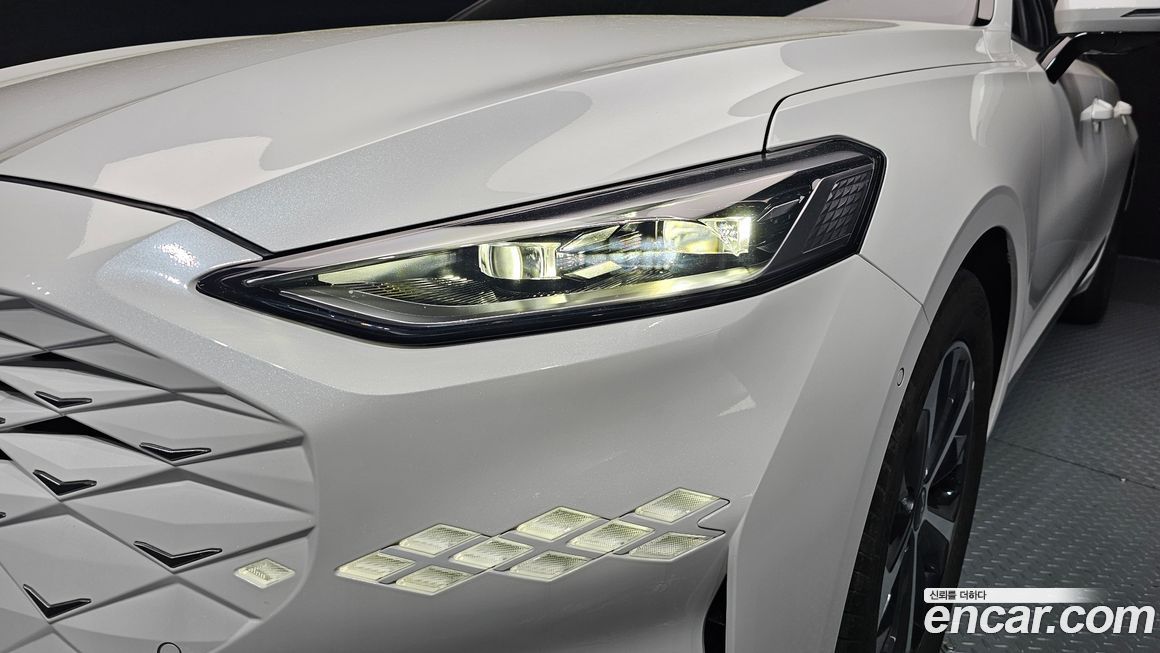 Kia K8 2023
