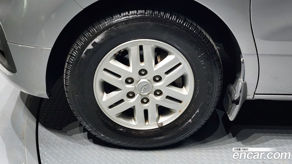 Hyundai Starex 2019