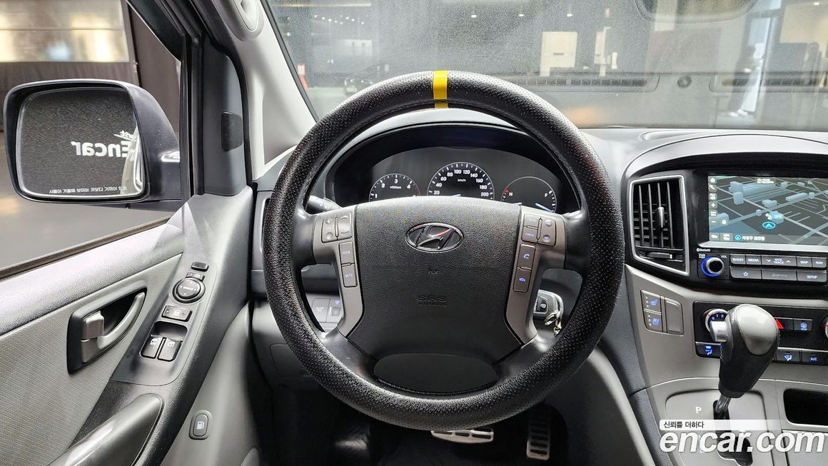 Hyundai Starex 2019