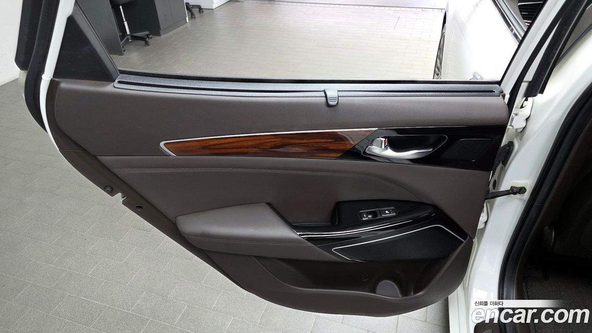 Kia K7 2016