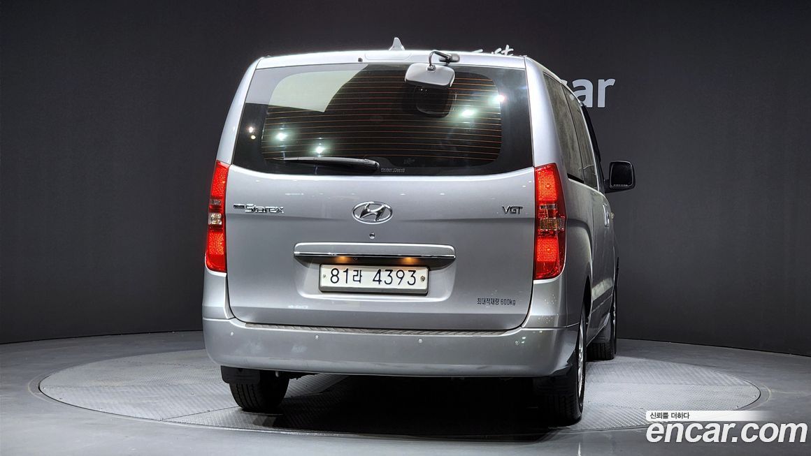 Hyundai Starex 2019