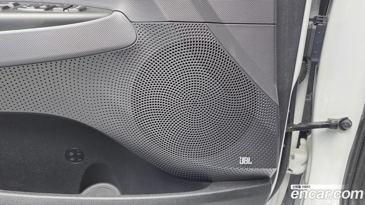 Hyundai Veloster 2019