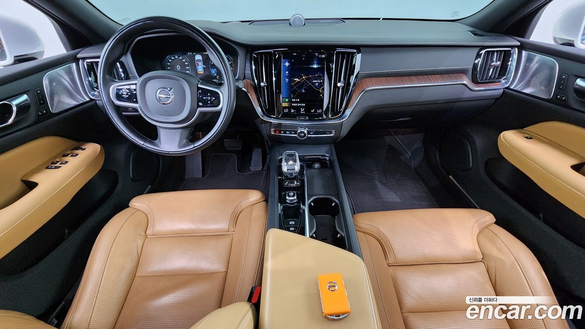 Volvo S60 2022