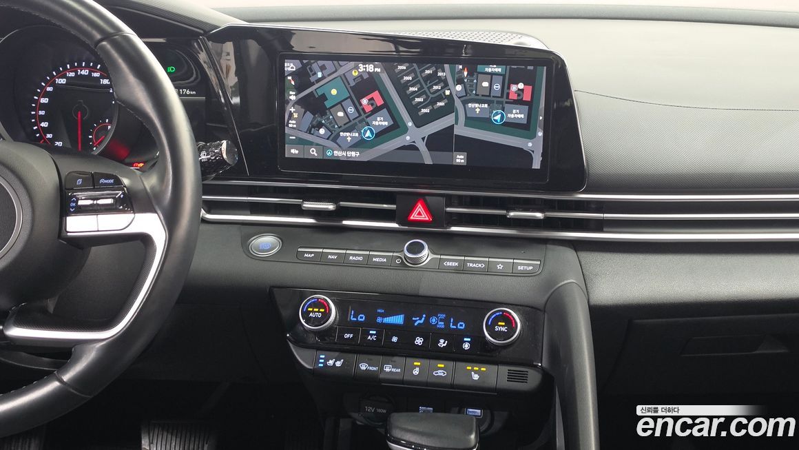 Hyundai AVANTE 2021