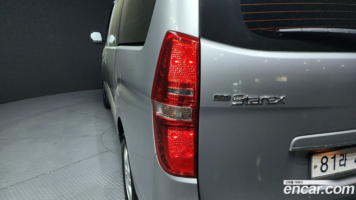 Hyundai Starex 2019