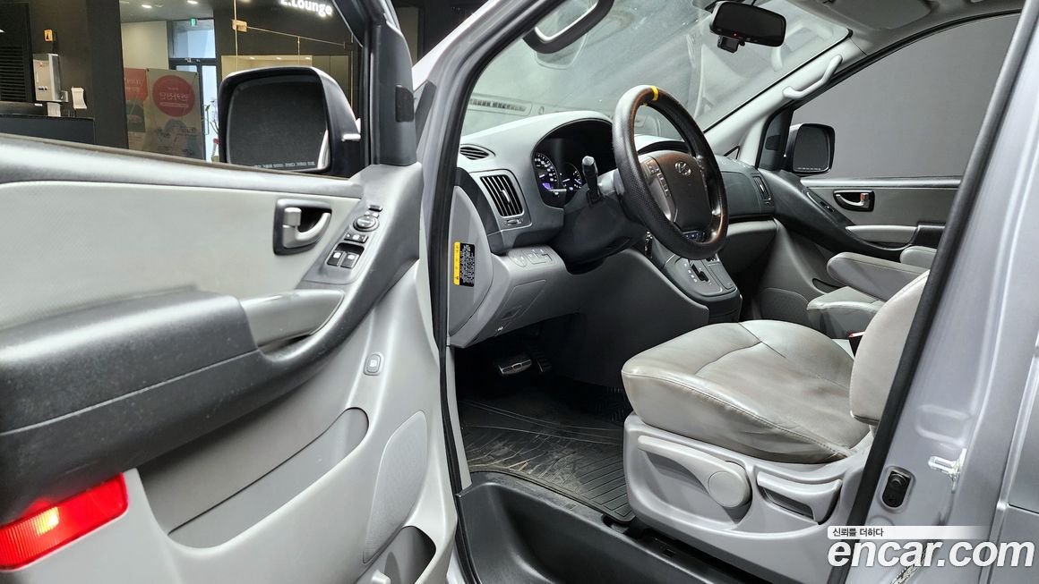 Hyundai Starex 2019
