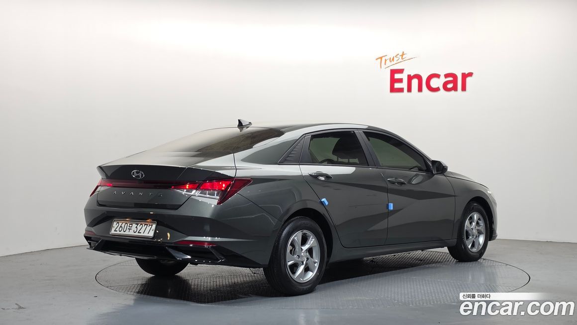 Hyundai AVANTE 2021
