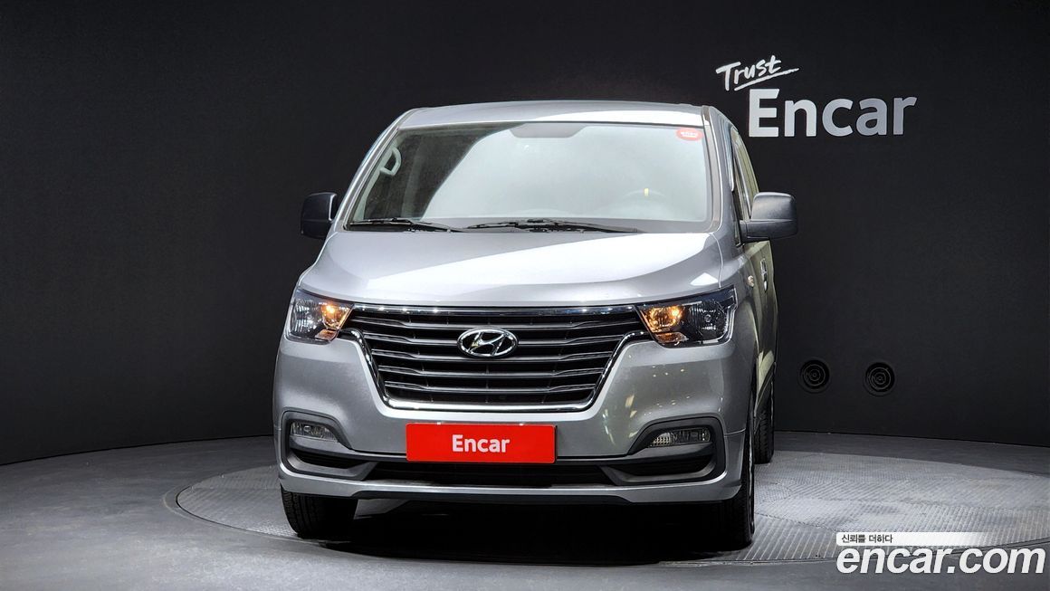 Hyundai Starex 2019
