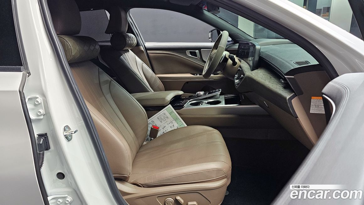 Kia K8 2023