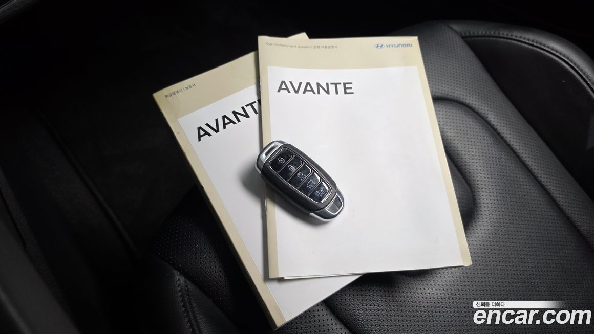 Hyundai AVANTE 2021