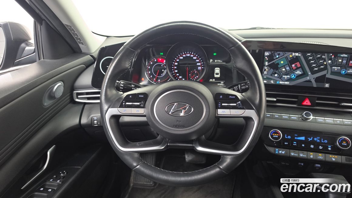 Hyundai AVANTE 2021