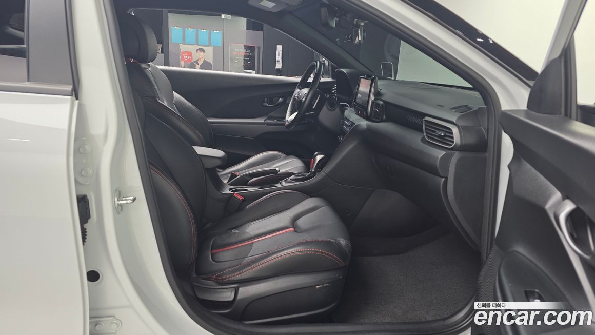 Hyundai Veloster 2019