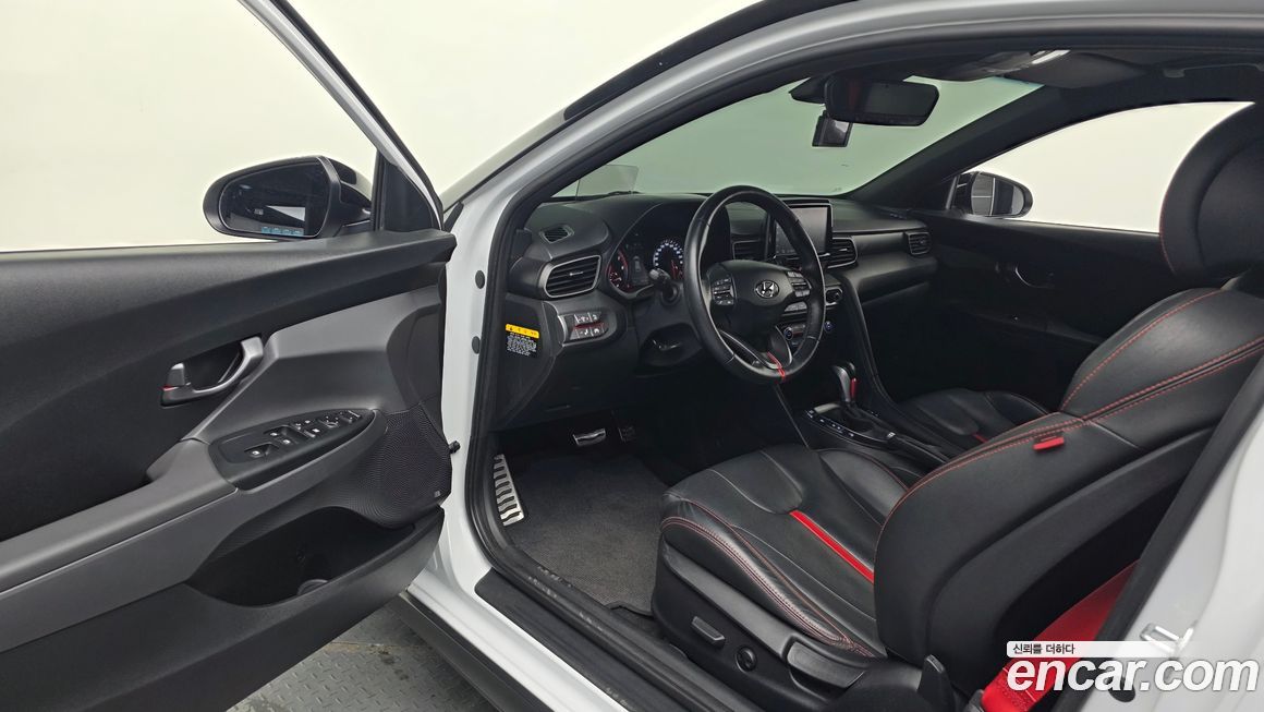 Hyundai Veloster 2019