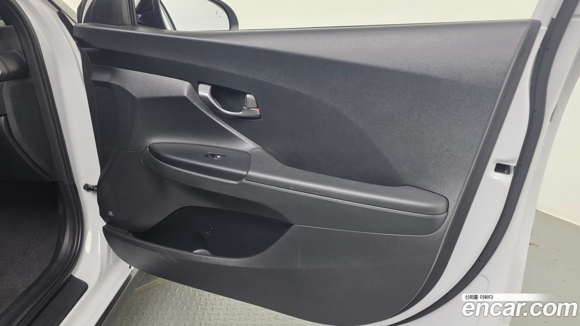Hyundai Veloster 2019