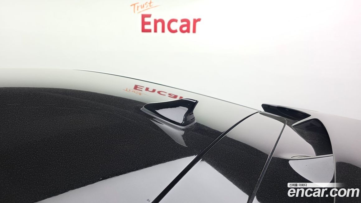 Hyundai Veloster 2019