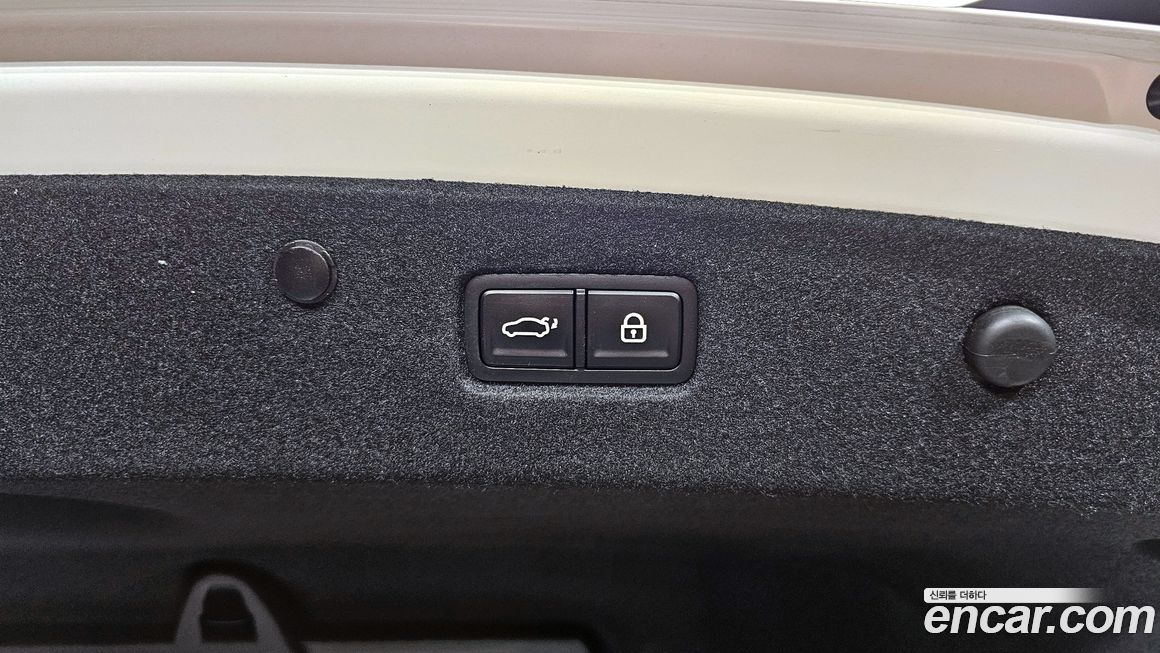 Kia K8 2023