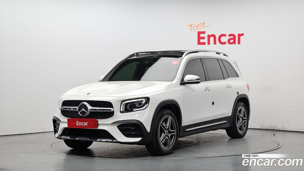 Mercedes-Benz GLB-Class 2021
