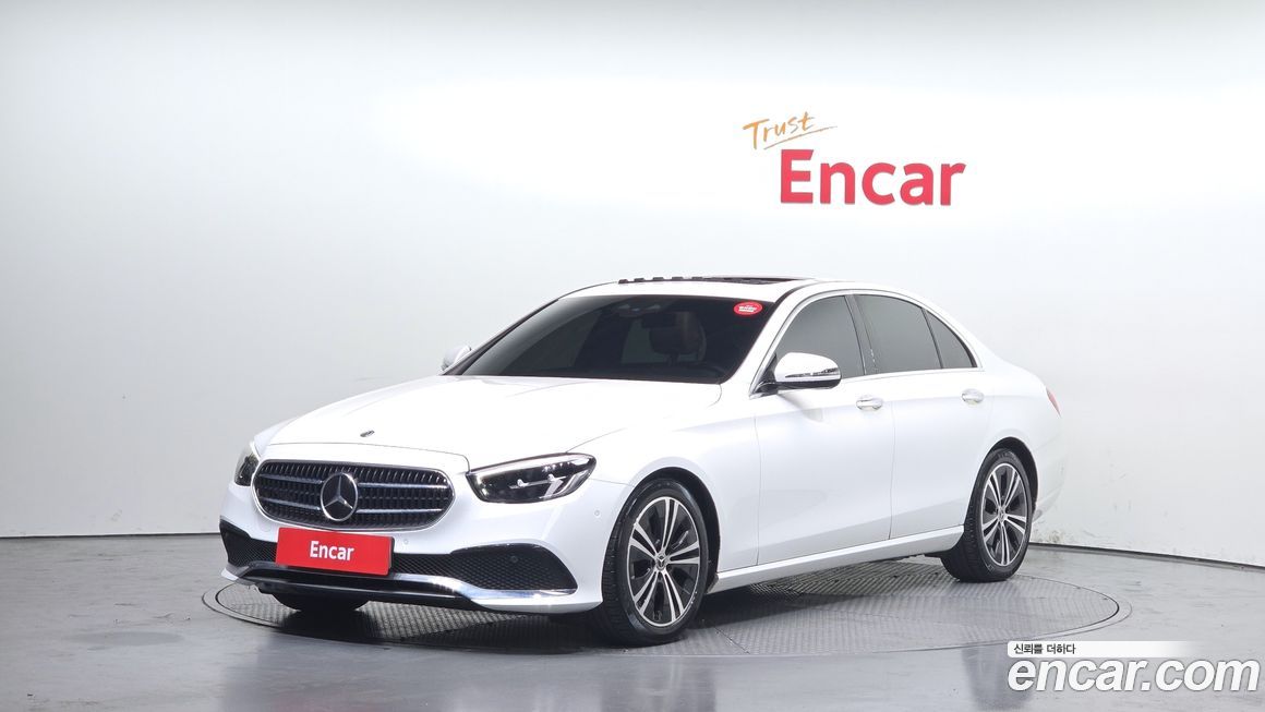 Mercedes-Benz E-Class 2021