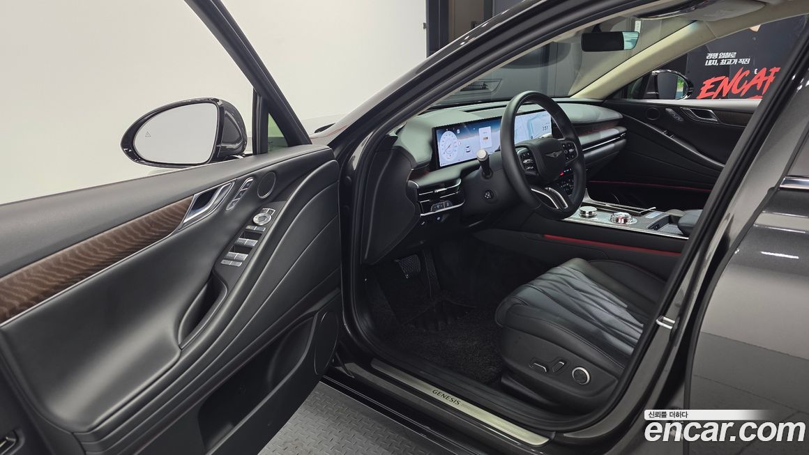 Genesis G80 2025