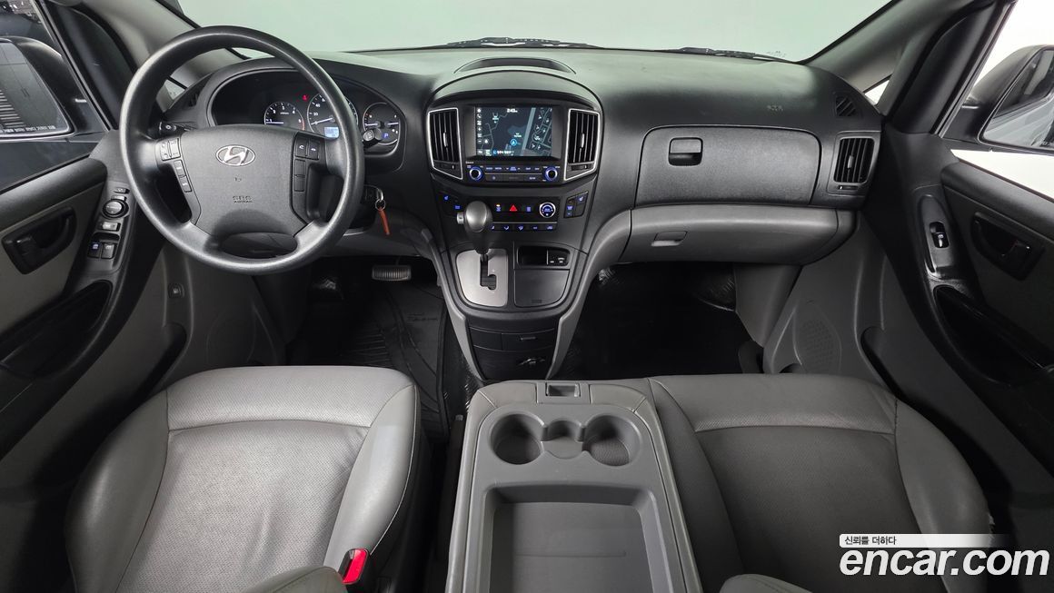 Hyundai Starex 2019