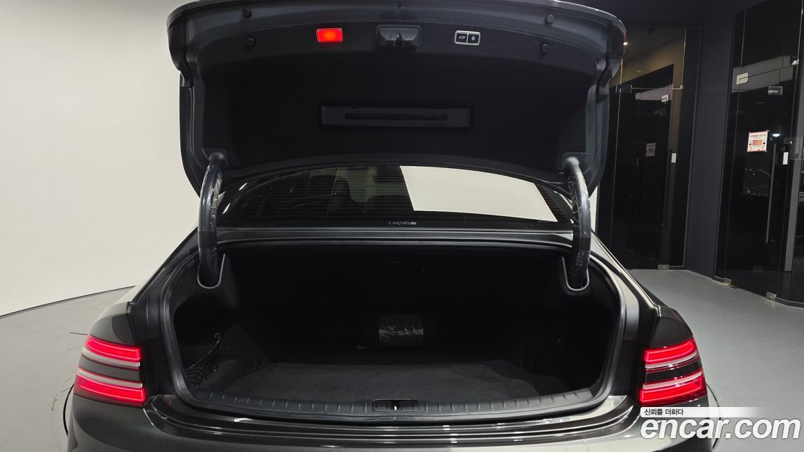 Genesis G80 2025