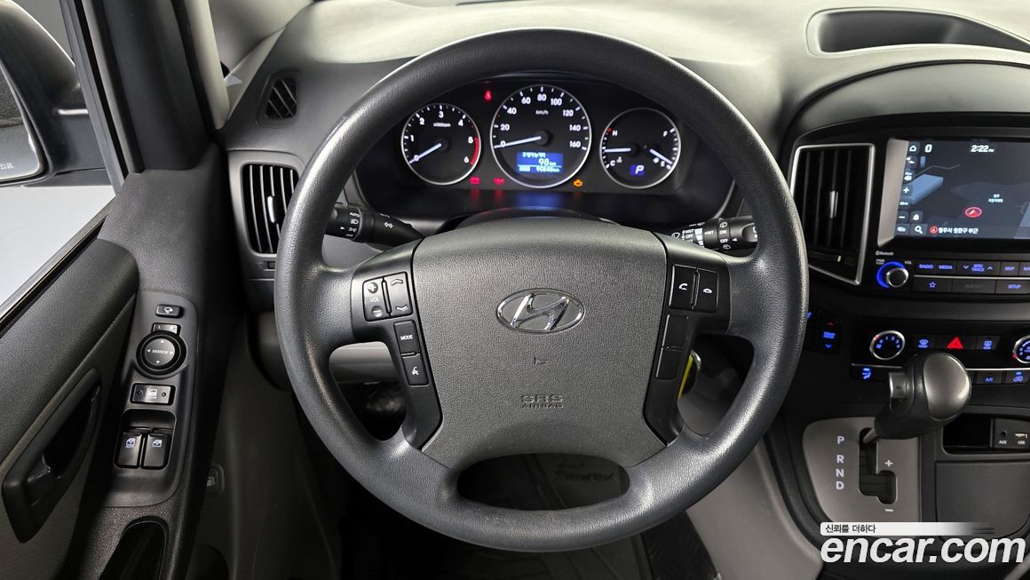 Hyundai Starex 2019