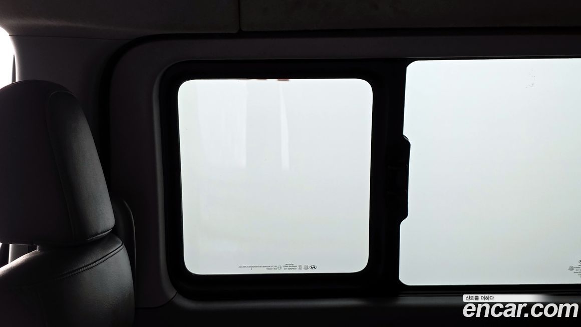 Hyundai Starex 2019