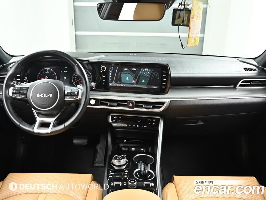 Kia K5 2023